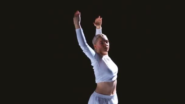 Moderne Kunst Bewegung Junges Mädchen Weißem Kostüm Übt Contest Tanz — Stockvideo