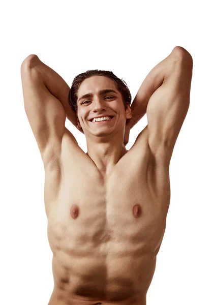 근육질의 미소짓는 남자의 모습은 배경에 셔츠를 고립되어 아름다움의 스킨케어 생물학 — 스톡 사진