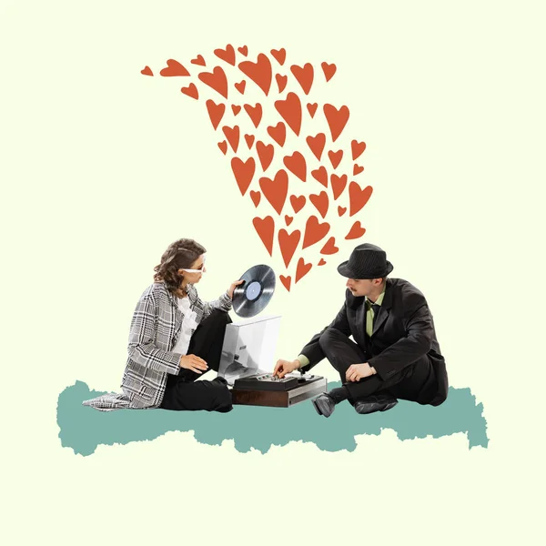 当代艺术拼贴 一对年轻夫妇 男人和女人坐在地板上 用乙烯播放器听音乐 爱的概念 情人节 — 图库照片