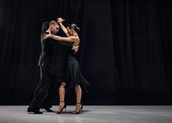 Passionate Connection Man Woman Professional Tango Dancers Performing Black Stage — Photo
