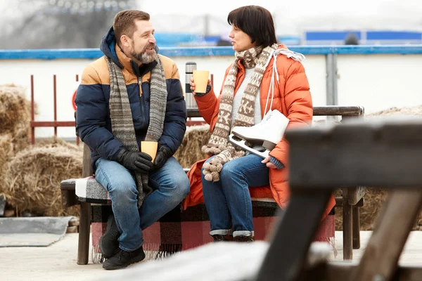 Mature Man Woman Visiting Open Air Ice Rink Winter Warming — Stock Photo, Image