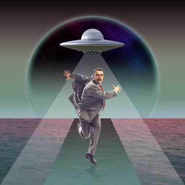 Fütürist tarzda gerçeküstü tasarım. Çağdaş sanat kolajı. Soyut bir arkaplan üzerinden UFO 'dan kaçan bir iş adamı. Farklı dünyalar. Sürrealizm, fantezi ve yaratıcı vizyon kavramı