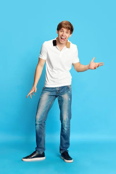 Full Length Portrait Young Man Casual Clothes Posing Funny Meme — Stock Photo, Image