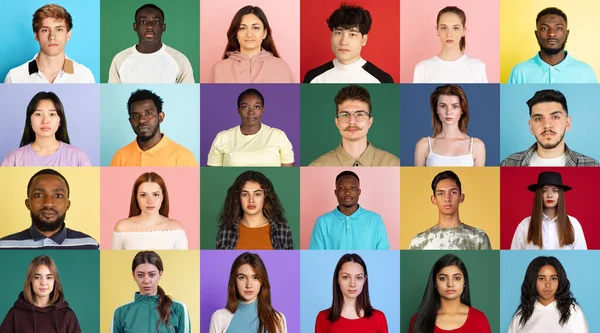 Collage Ritratti Diverse Persone Diverso Genere Età Razza Nazionalità Guardando — Foto Stock
