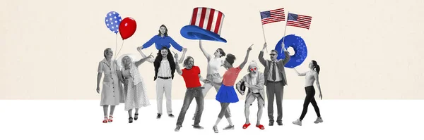 Gente Feliz Emotiva Celebrando Día Independencia Sosteniendo Atributos Americanos Banderas — Foto de Stock