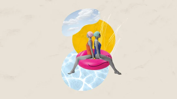 Dwie Młode Dziewczyny Strojach Kąpielowych Siedzące Kółku Pływające Basenie Pastelowe — Zdjęcie stockowe