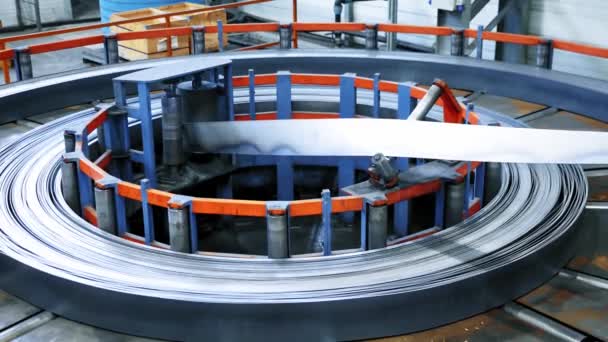 Tillverkning Metallrör Fabrik Fordonsverktyg Maskin För Metallarbeten Skärning Tillverkningsverktyg Begreppet — Stockvideo