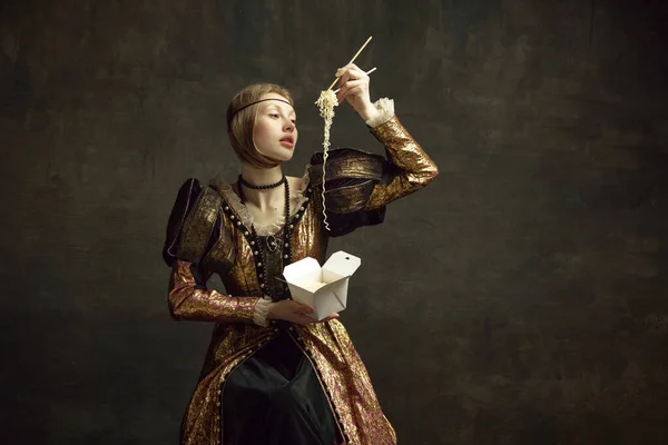 Portrait Young Girl Royal Person Princess Vintage Dress Eating Noodles — Stock Photo, Image