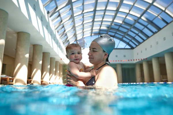 Happy Caring Mother Attending Swimming Pool Her Little Baby Child — Stock Photo, Image