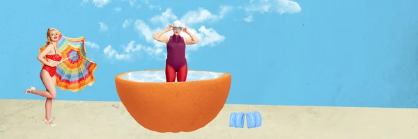 Vacaciones Verano Dos Mujeres Trajes Baño Pie Playa Collage Arte — Foto de Stock