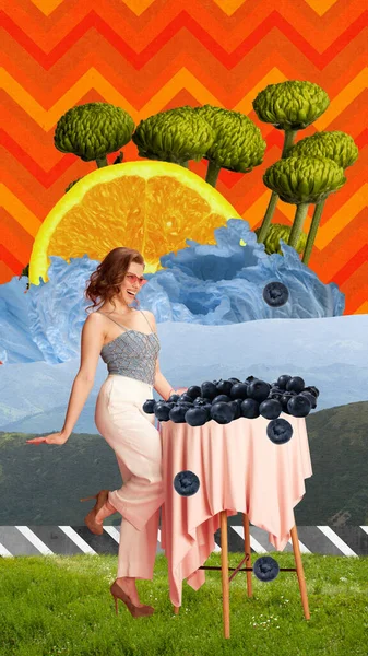 Collage Zeitgenössischer Kunst Glücklich Lächelnde Junge Frau Tisch Mit Blaubeeren — Stockfoto
