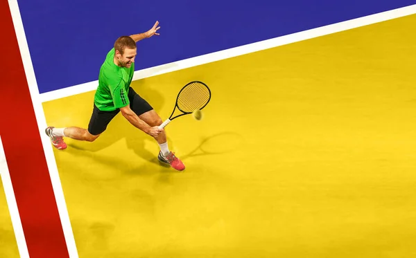 Collage Ovanifrån Bild Mogen Man Professionell Manlig Tennisspelare Rörelse Träning — Stockfoto
