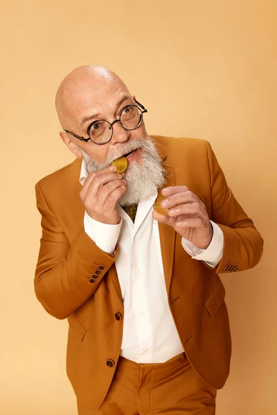 Portrait Bearded Mature Bald Man Elegant Classical Suit Glasses Biting — Stock Photo, Image