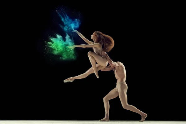 Jeune Homme Femme Artistique Danseurs Ballet Talentueux Body Beige Dansant — Photo