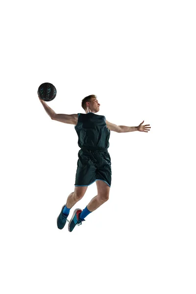 Dynamisch Beeld Van Sportieve Jongeman Professionele Basketbal Atleet Beweging Springen — Stockfoto