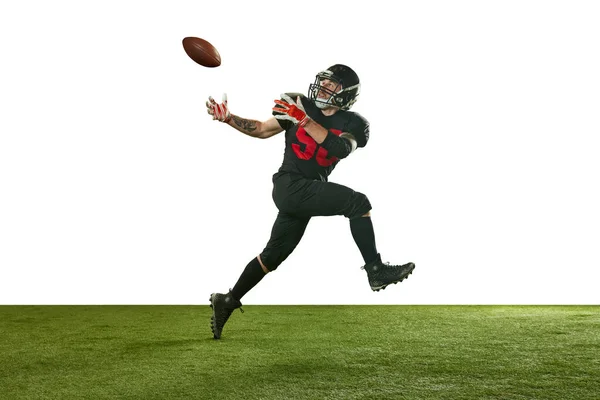 Homem Concentrado Jogador Futebol Americano Uniforme Preto Movimento Correndo Pegando — Fotografia de Stock