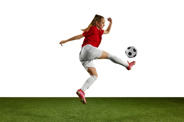 Динамічне Зображення Спортсменки Юної Дівчини Футболістки Русі Ячем Спортивному Полі — стокове фото