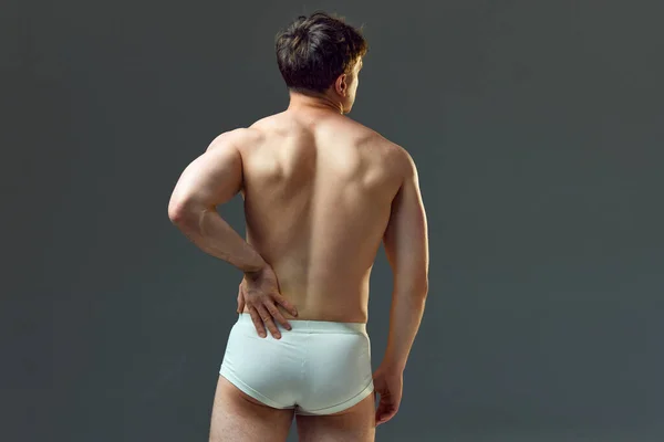 Rückenschmerzen Ausgeschnittenes Bild Eines Muskulösen Männlichen Körpers Relief Zurück Mann — Stockfoto