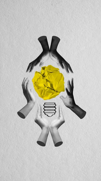Collage Zeitgenössischer Kunst Menschliche Hände Über Glühbirnen Symbolisieren Geschöpf Professioneller — Stockfoto