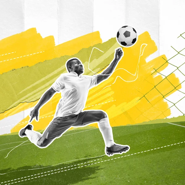 在足球比赛中 年轻而集中的非洲男子在运动场上与球赛跑的动态形象 当代艺术拼贴 专业运动 竞争的概念 — 图库照片
