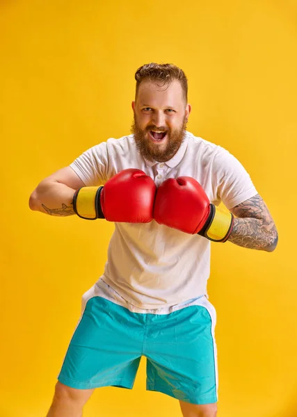 Bearded Emotional Man Sportswear Boxing Gloves Bright Yellow Background Active — Stock Photo, Image