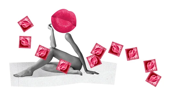 Corpo Feminino Macio Sobre Fundo Branco Com Preservativos Segurança Proteção — Fotografia de Stock