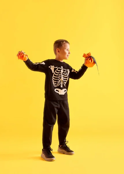 Trick Threat Full Length Little Boy Child Black Costume Holding — Stock Photo, Image