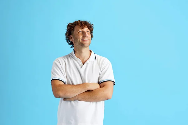 Portrait Mature Man Curly Hair White Shirt Standing Dreaming Face — Stock Photo, Image