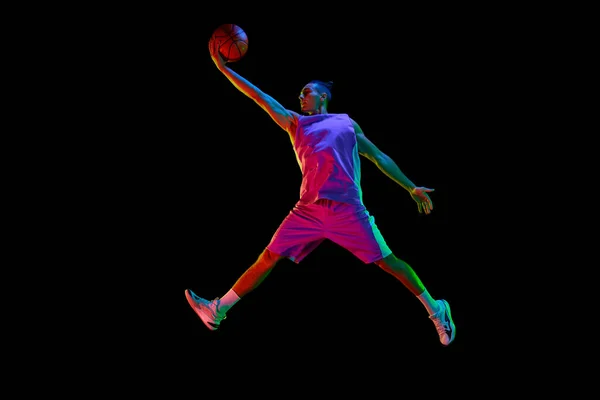 Smaç Basıldı Kazanan Gol Basketbol Oynayan Genç Bir Çocuk Neon — Stok fotoğraf