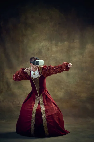 Historical Fight Online Royal Man Female Costume Fighting Glasses Dark — Stock Photo, Image