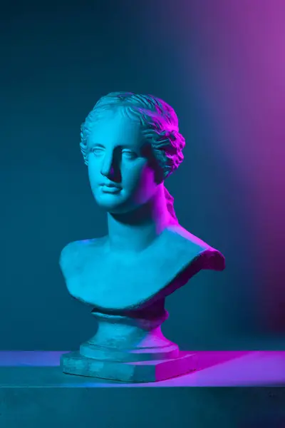 Estatua Venus Busto Estatua Antigua Escultura Griega Contra Gradiente Fondo —  Fotos de Stock