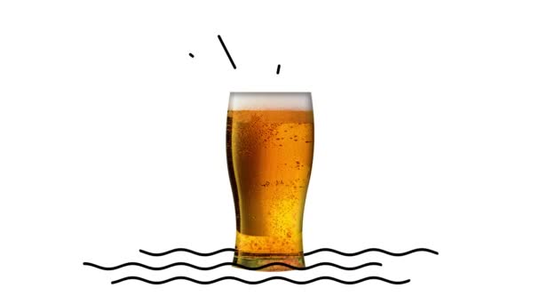 Copo Com Espuma Cerveja Lager Cool Com Bolhas Isoladas Sobre — Vídeo de Stock