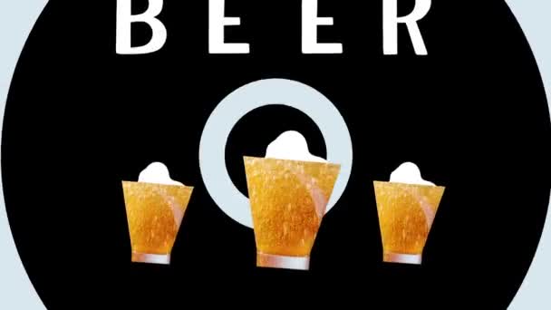 Refresco Vidrio Con Cerveza Espumosa Lager Fría Con Burbujas Aisladas — Vídeo de stock