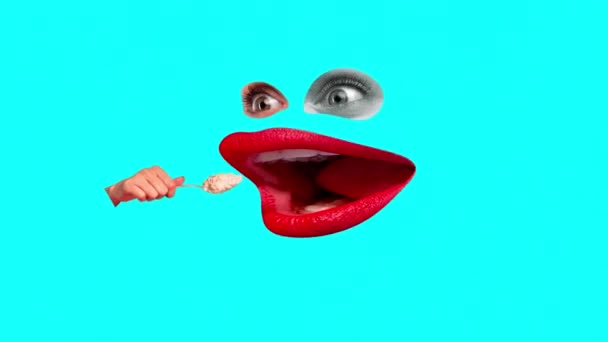 青い背景にポリッジでスプーンを食べる赤い口紅を持つジャイアン女性の口 ブレックファースト アニメーションを停止する 食べ物 シュレアリズム 創造性の概念 ポップアートスタイル ポスター — ストック動画