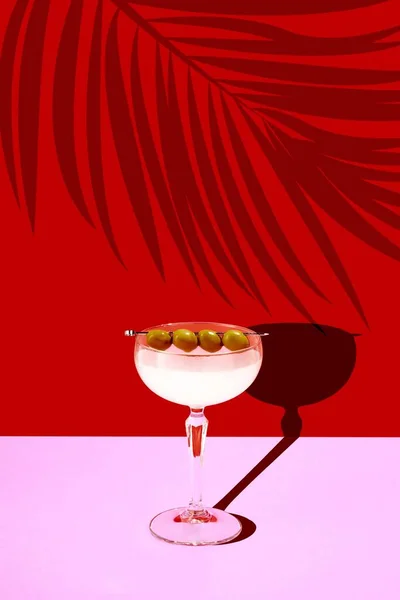Collage Zeitgenössischer Kunst Der Erfrischende Süß Saure Margarita Cocktail Steht — Stockfoto