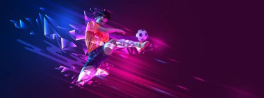 Genç adam, futbol mükellefleri çokgen ve akışkan neon elementleri olan eğimli bir arka planda topu tekmeliyor. Spor, aksiyon, rekabet, turnuva kavramı. Spor etkinlikleri için pankart