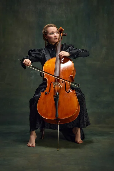 Beautiful Woman Talented Passionate Cellist Looking Upward Playing Cello Vintage — Stock Photo, Image