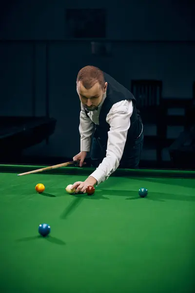 Young Man White Shirt Playing Billiards Snooker Game Putting Ball — Stock Photo, Image