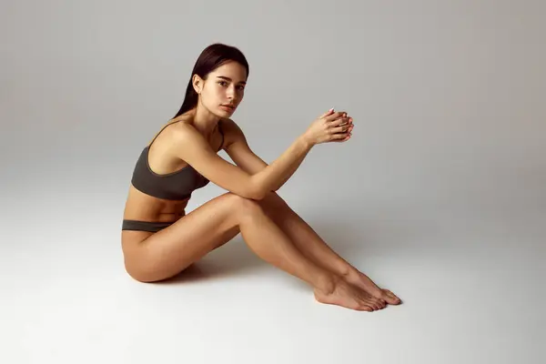 Young Tender Woman Slim Body Posing Lingerie Sitting Floor Looking — Stock Photo, Image