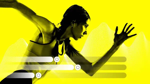Imagem Dinâmica Mulher Atlética Movimento Corrida Treinamento Contra Fundo Amarelo — Fotografia de Stock