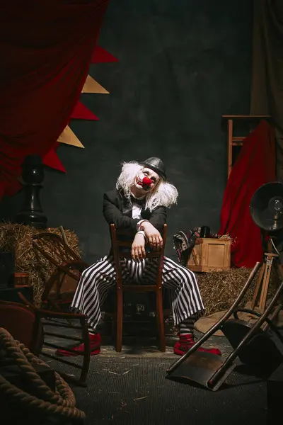 Clown Black Hat White Face Red Nose Striped Pants Performing — Stock Photo, Image