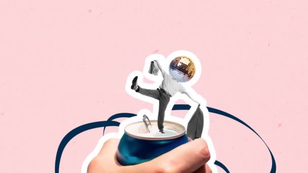 Hareket Etmeyi Animasyonu Durdurun Yaratıcı Tasarım Disko Topuyla Bira Şişesinde — Stok video