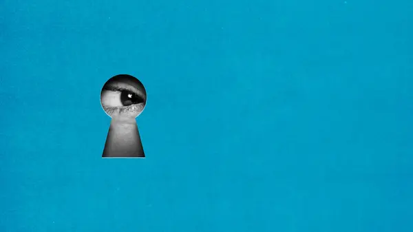 Male Eye Looking Keyhole Blue Background Symbolizing Desire Opportunity Contemporary — Stock Photo, Image