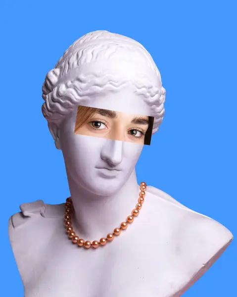 Antik Staty Gips Byst Med Halsband Och Kvinnliga Ögon Fotoelement Royaltyfria Stockfoton