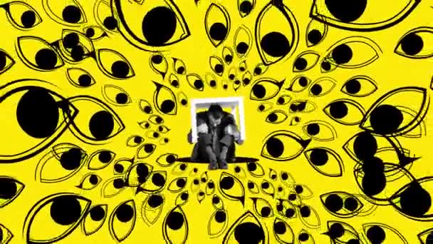움직임 애니메이션 절망적인 노란색 배경에 압력에서 테이블 사회의 영향력을 상징하는 — 비디오