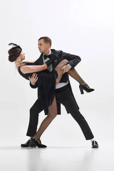 Passion Eyesight Elegant Young Couple Man Woman Retro Clothes Dancing — Stock Photo, Image