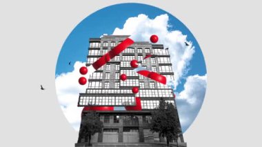 Kırmızı geometrik şekillere sahip siyah ve beyaz modern bina, bulutlar ve kuş siluetleri ile mavi gökyüzüne karşı dizilmiş. Hareket etmeyi, animasyonu durdurun. Mimarlık kavramı, emlak pazarlaması, şehir tarzı.