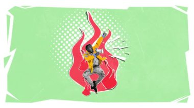 Hareket etmeyi, animasyonu durdurun. Genç, şık bir Afrikalı adam yanan ateşin üstünde megafonla bağırıyor. Sosyal eşitlik. Kitle iletişim araçları, ifade özgürlüğü, propaganda, haber, bilgi