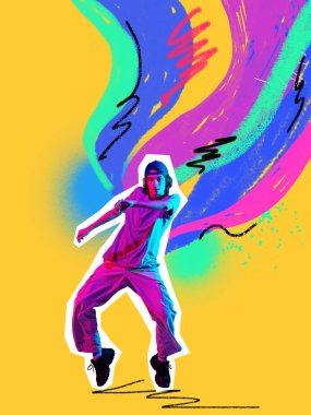 Soyut renkli fırça darbeleriyle sarı arka planda zıplayan genç dansçının cesur renkli posteri. Sokak kültürü kavramı, gençlik enerjisi, yaratıcı hareket, dans stüdyosu tanıtımı, sosyal trendler.