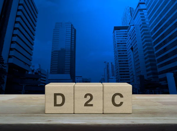 D2C Mozaikszó Kockák Asztalra Modern Irodai Torony Felhőkarcoló Közvetlen Fogyasztói — Stock Fotó